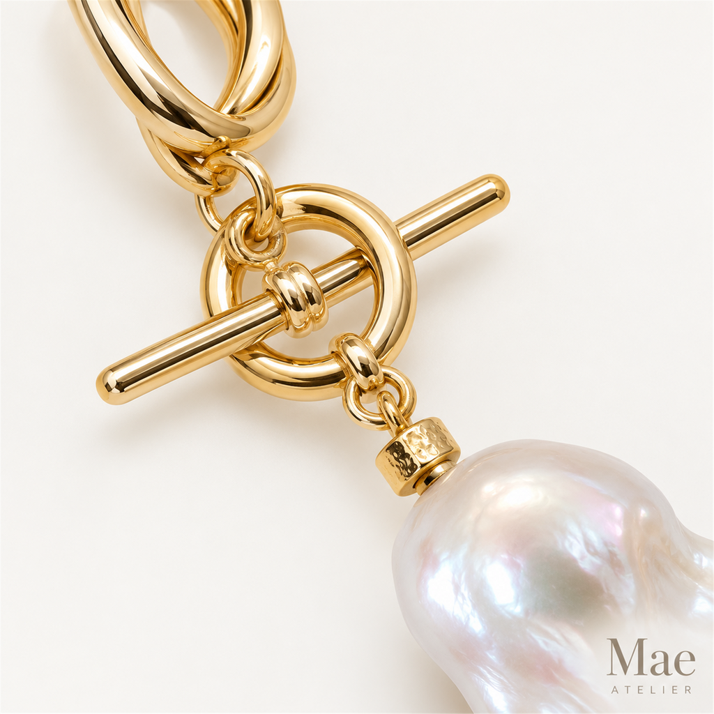Aurora Chain Baroque Pearl Bracelet | Gold Chain & Toggle Clasp, Custom Fit — hardware detail