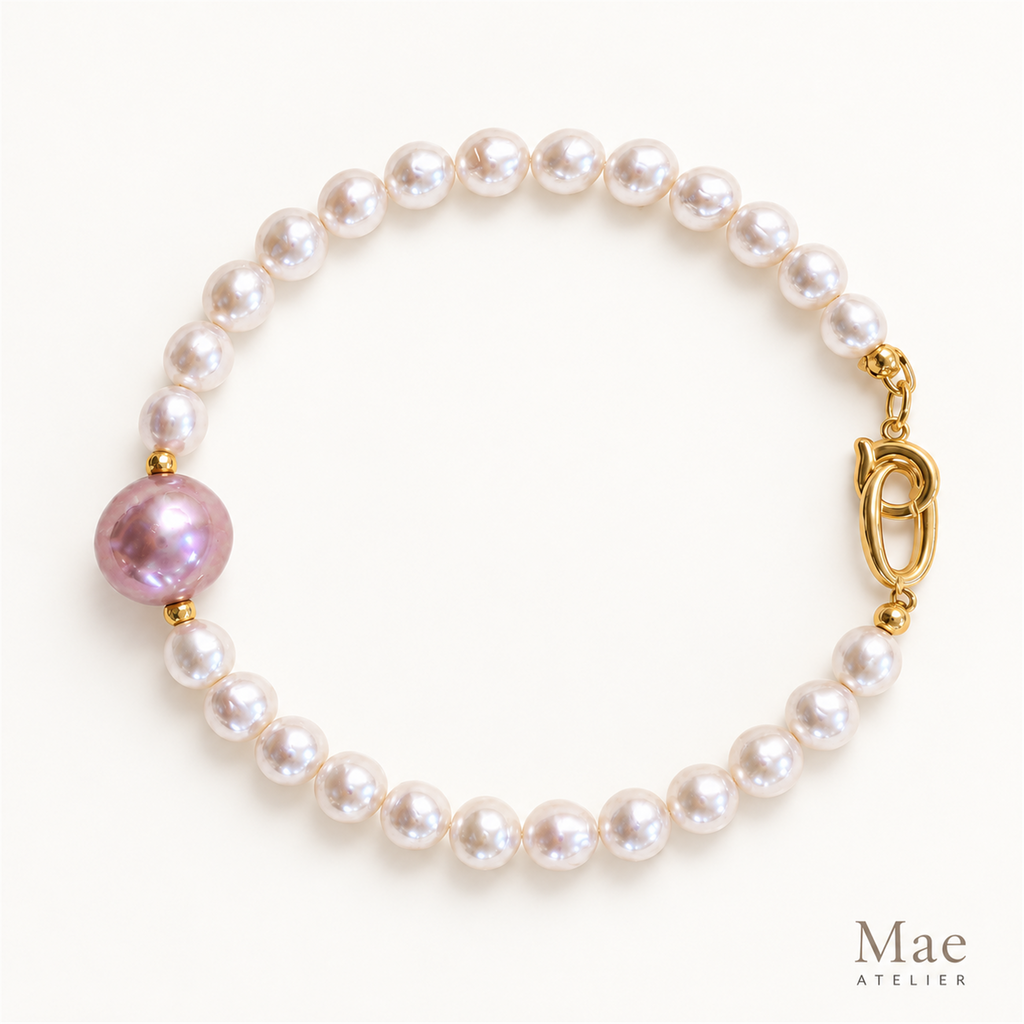 Freshwater Pearl Bracelet, Pink Purple Focal, Metallic Luster, 18K Gold Clasp — full product view